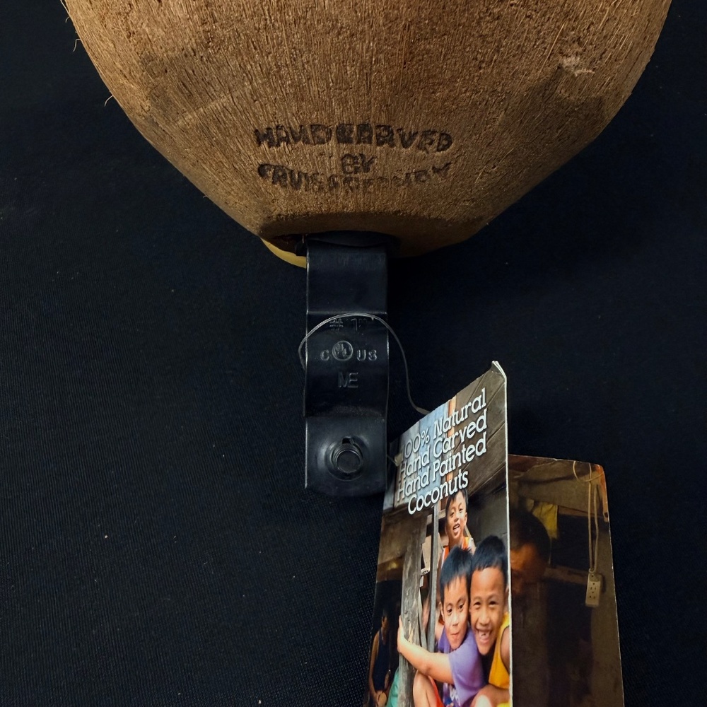 Cruiser Candy Handcarved Coconut Drink Holder - Picture 3 of 5